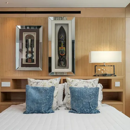 Savoy Insular Iv By An Island Apart Apartment