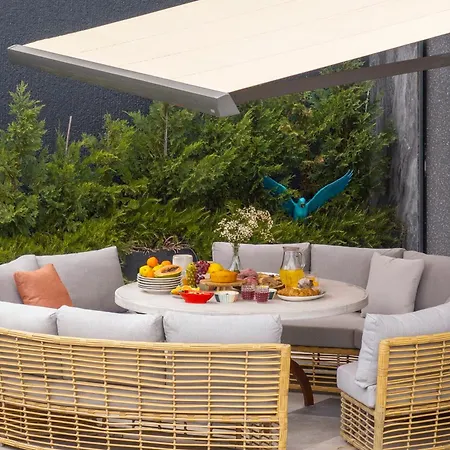 Savoy Insular Iv By An Island Apart Apartment