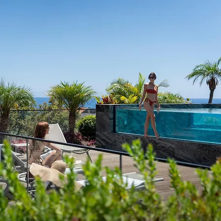 Apartment Savoy Insular Iv By An Island Apart Funchal (Madeira)